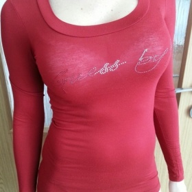 Červené triko Guess