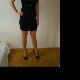 Černé  šaty Comtessa