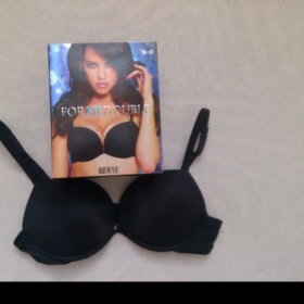 Černá double push - up podprsenka Lormar