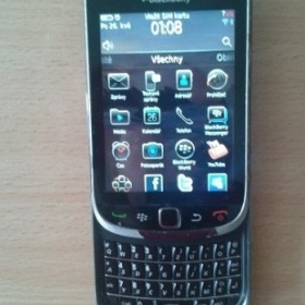 BlackBerry 9800 - foto č. 1