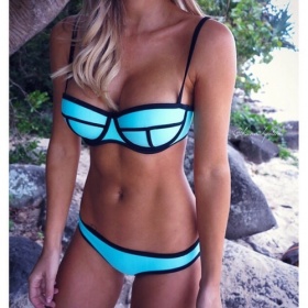 Mint plavky Triangl - foto č. 1