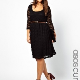 Náhrdelník k černým šatům