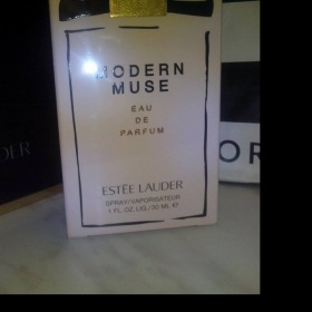 Modern Muse Eau de Parfum 30 ml Esteé Lauder - foto č. 1