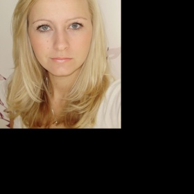 Zůstat blond nebo ztmavit? ?