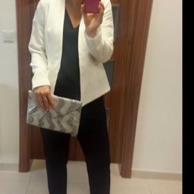 Který outfit na svatbu?