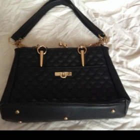 Černá kabelka rámová Lydc - foto č. 1