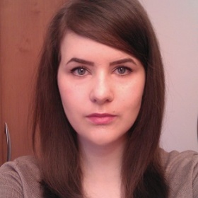 Zkrátit vlasy na mikádo podle Sarah Greene?