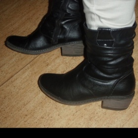 Černé polokozačky Rieker - foto č. 1