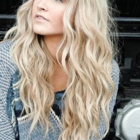 Jak dosáhnout studeného blond odstínu?