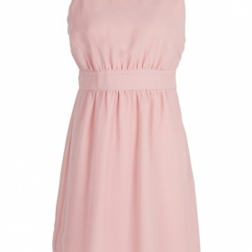 Růžové šaty - jaké doplňky