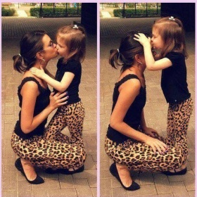 Stejné oblečení pro maminku a dceru nebo celou rodinu