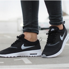 Wmns Nike AIR MAX Thea Nike - foto č. 1