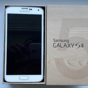 Mobilní telefon Samsung S5 - foto č. 1