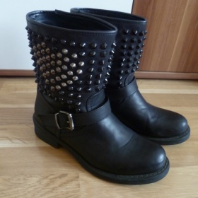 Zimní kozačky CCC - foto č. 1