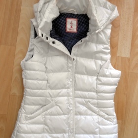 Dámská vesta Takko