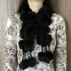 Pletená šála s králičí kožešinou neznačková