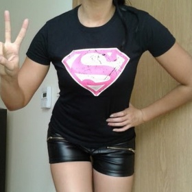 Černé tričko s potiskem neznačkové