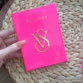 Obal na pas / doklady Victoria's Secret - foto č. 1