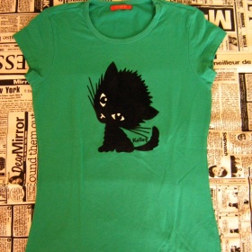 Zelené tričko s kočičkou neznačkové - foto č. 1
