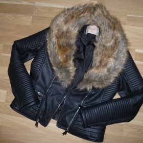 Biker koženková bunda s kožíškem Voyelles - foto č. 1
