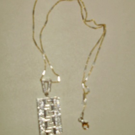 Přívěsek neznačková