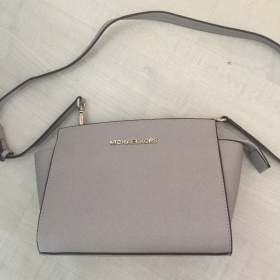 Kabelka Michael Kors - foto č. 1