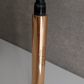 YSL Touche Eclat 1.5 YVES SAINT LAURENT