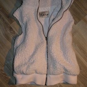 Měkoučká sv.růžová vesta