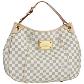 Jaké kozačky ke kabelce LV Damier Azur Canvas-Galliera GM