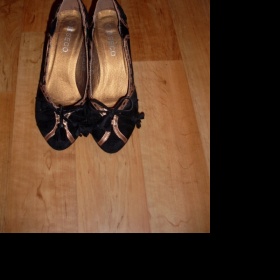 Semišové boty s mašličkou