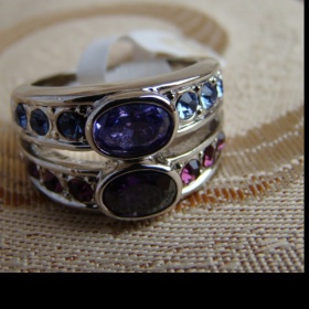 Prsten, fialové krystaly - foto č. 1