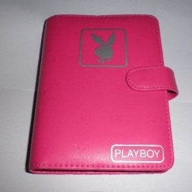 Tmavě růžový organizér (diář) Playboy - foto č. 1