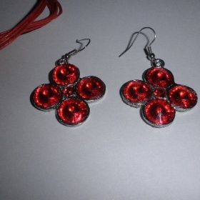 Červená souprava (náhrdelník + náušnice)