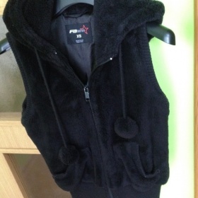 Vesta s ušima FBsister