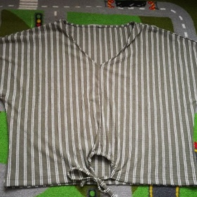 Dámský top Bez značky - foto č. 1