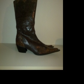 Kozačky koně hnědé