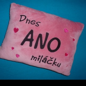 Oboustranný polštářek