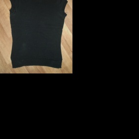 Elegantní černé roláčkové tričko Terranova - foto č. 1