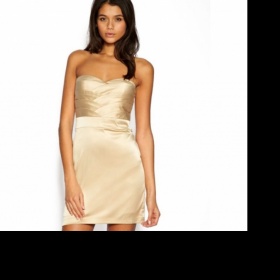 Kratké šaty na maturitní ples