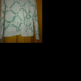 Zelená mikina Nikita