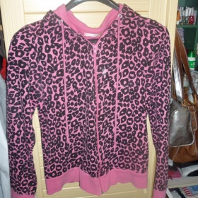 Růžovo-černá leopardní mikina Amisu