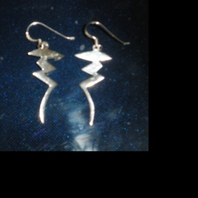 Stříbrné naušnice