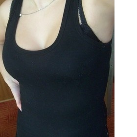 Černé tílko s průhlednými zády Gate