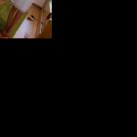 Doplňky k bílým šatům na ples