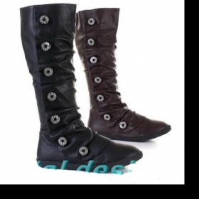 Kozačky s knoflíkama