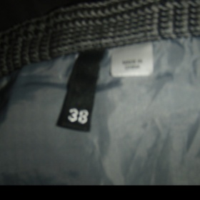 Šedivo černá kostkovaná sukně HaM