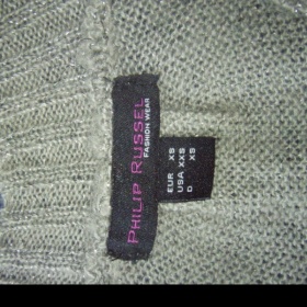 Svetrové šedivé šaty Philip Russel