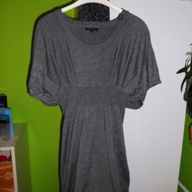 Svetrové šedé šaty Amisu - foto č. 1