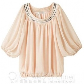 Kombinace barev k černé a tělové