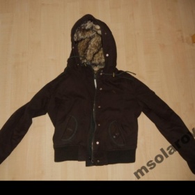 Abercrombie & Fitch hnědá bundička